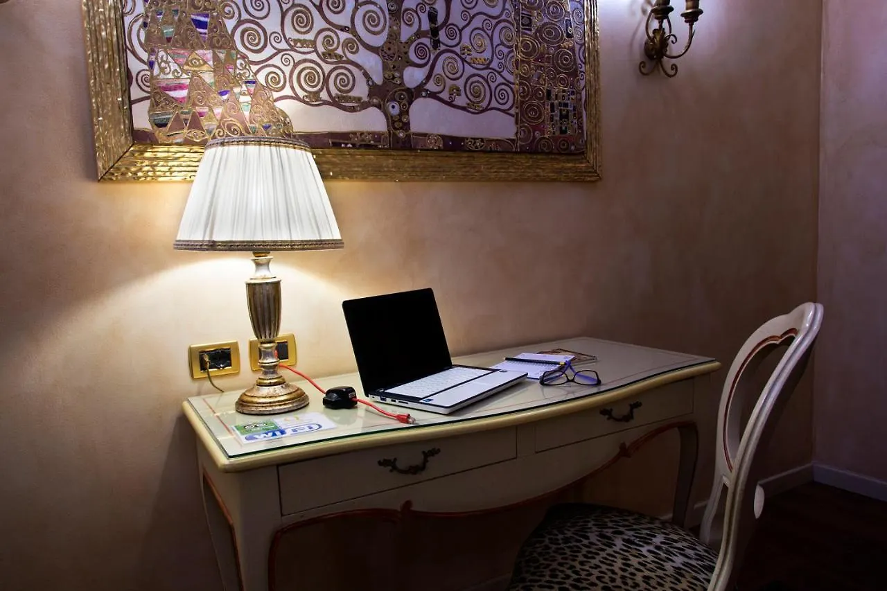 Vip'S Motel Luxury Accommodation & Spa Lonato Itálie