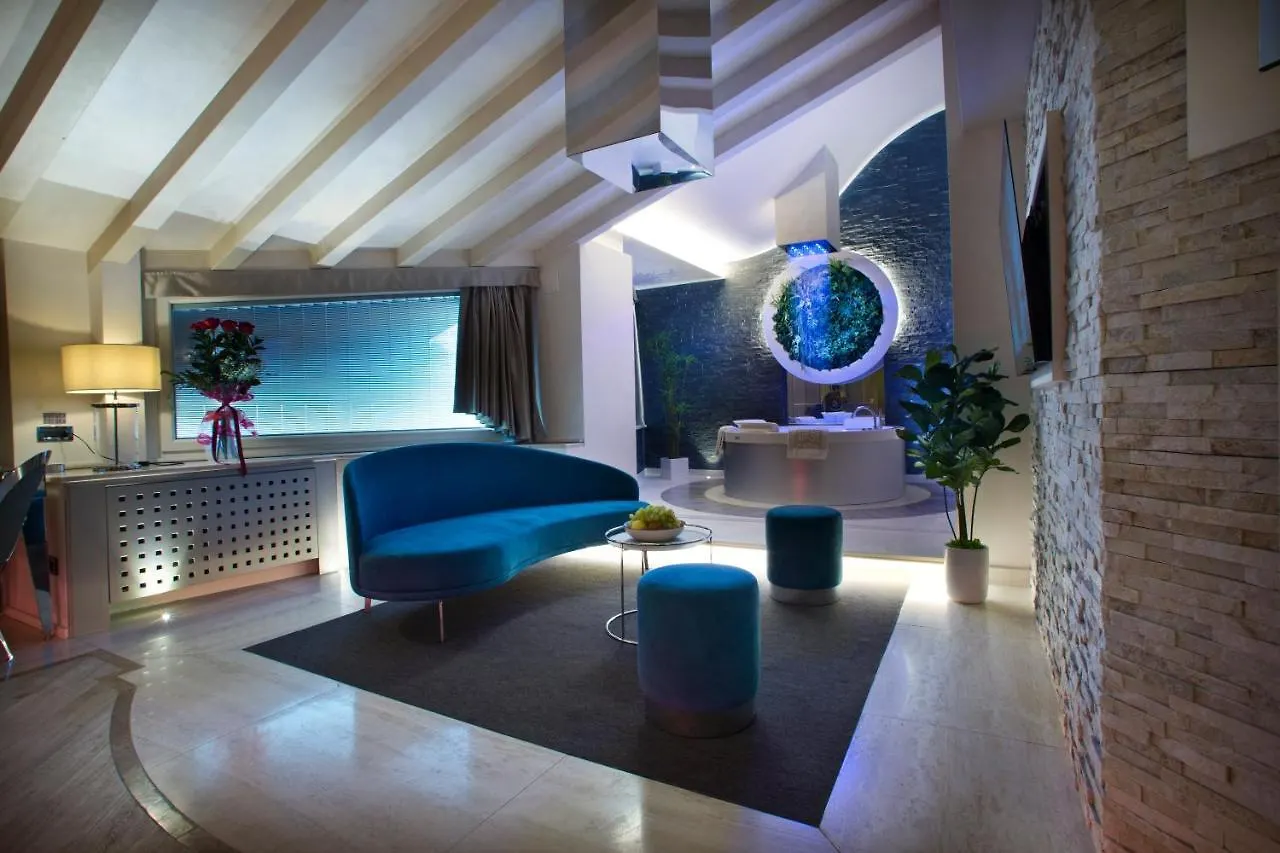 **** Hotel Vip'S Motel Luxury Accommodation & Spa Lonato Itálie